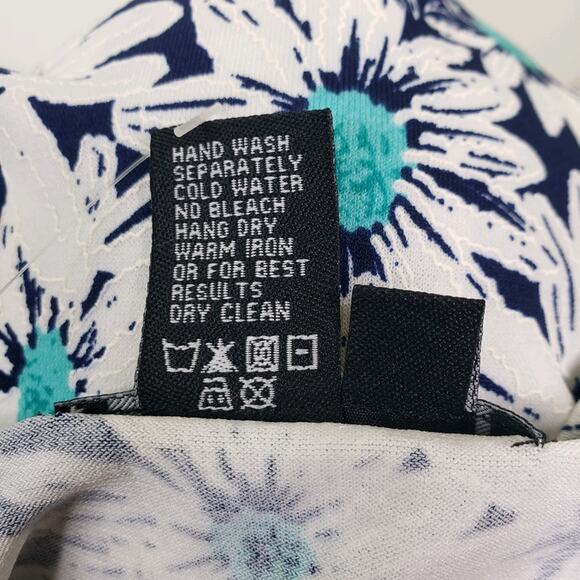 Papillon Womens M Daisy Print Knot Front Dress in Navy Daisy NEW - Picture 10 of 11